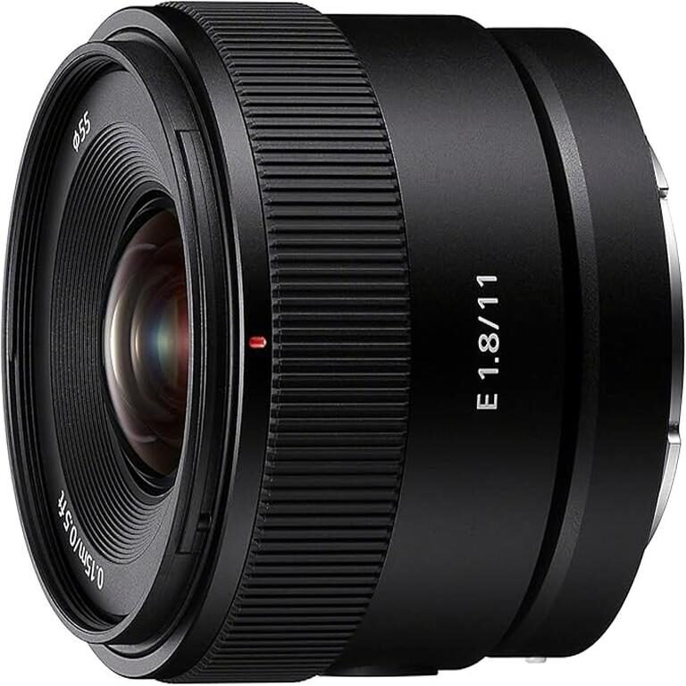 Objetiva Sony E 11 mm f/1.8 APS-C Grande Angular Para E-Mount