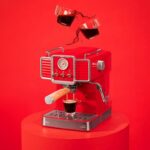 Cecotec Power Espresso 20 Tradizionale Sand – Máquina de Café Expresso 1350W, 20 Bar, Vaporizador, Manómetro, Depósito 1,5L – Vermelho - Image 2