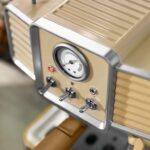 Cecotec Power Espresso 20 Tradizionale Sand – Máquina de Café Expresso 1350W, 20 Bar, Vaporizador, Manómetro, Depósito 1,5L – Amarelo - Image 2